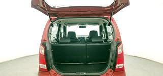 Used 2017 Maruti Suzuki Wagon R 1.0 [2010-2019] LXi Petrol Manual interior DICKY INSIDE VIEW