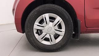 Used 2018 Datsun Redi-GO [2015-2019] T(O) 1.0 AMT Petrol Automatic tyres LEFT FRONT TYRE RIM VIEW