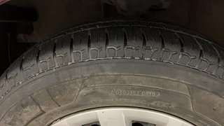 Used 2016 hyundai i10 Sportz 1.1 Petrol Petrol Manual tyres LEFT FRONT TYRE TREAD VIEW
