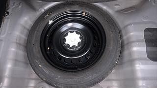 Used 2017 Hyundai Grand i10 [2017-2020] Sportz (O) AT 1.2 Kappa VTVT Petrol Automatic tyres SPARE TYRE VIEW