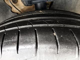 Used 2014 Volkswagen Jetta [2013-2017] Comfortline TDI Diesel Manual tyres RIGHT FRONT TYRE TREAD VIEW