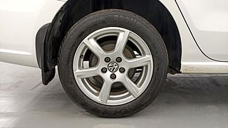 Used 2013 Volkswagen Vento [2010-2015] Highline Petrol Petrol Manual tyres RIGHT REAR TYRE RIM VIEW