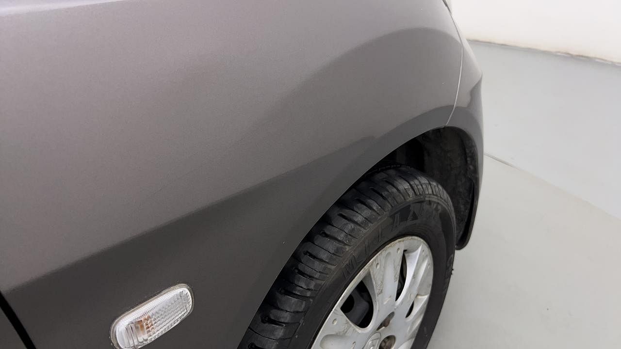Used 2014 Honda Amaze [2013-2016] 1.2 S AT i-VTEC Petrol Automatic dents MINOR DENT