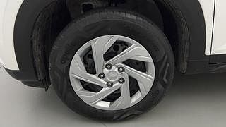 Used 2023 Hyundai Creta E Petrol Petrol Manual tyres LEFT FRONT TYRE RIM VIEW