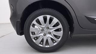 Used 2016 Maruti Suzuki Baleno [2015-2019] Zeta AT Petrol Petrol Automatic tyres RIGHT REAR TYRE RIM VIEW