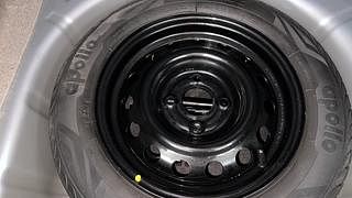 Used 2017 Ford Figo Aspire [2015-2019] Titanium 1.2 Ti-VCT Petrol Manual tyres SPARE TYRE VIEW