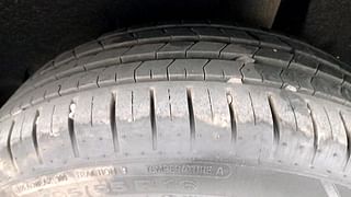 Used 2018 Maruti Suzuki Baleno [2015-2019] Zeta AT Petrol Petrol Automatic tyres LEFT REAR TYRE TREAD VIEW