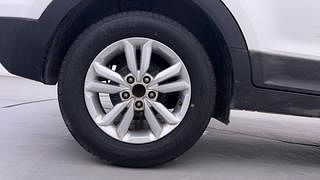 Used 2018 Hyundai Creta [2015-2018] 1.6 SX Plus Petrol Petrol Manual tyres RIGHT REAR TYRE RIM VIEW