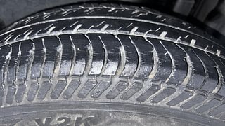 Used 2011 Maruti Suzuki Swift [2011-2017] VXi Petrol Manual tyres LEFT REAR TYRE TREAD VIEW