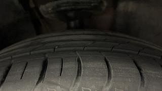 Used 2021 Volkswagen Taigun Topline 1.0 TSI MT Petrol Manual tyres RIGHT FRONT TYRE TREAD VIEW