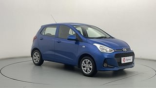 Used 2017 Hyundai Grand i10 [2017-2020] Sportz 1.2 Kappa VTVT Petrol Manual exterior RIGHT FRONT CORNER VIEW