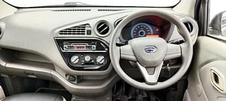 Used 2017 Datsun Redi-GO [2015-2019] T (O) Petrol Manual interior STEERING VIEW