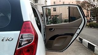 Used 2011 hyundai i10 Magna 1.1 Petrol Petrol Manual interior RIGHT REAR DOOR OPEN VIEW