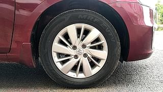 Used 2016 Maruti Suzuki Ciaz [2014-2017] VDi SHVS Diesel Manual tyres RIGHT FRONT TYRE RIM VIEW