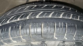 Used 2010 maruti-suzuki Alto LXI CNG Petrol+cng Manual tyres RIGHT FRONT TYRE TREAD VIEW