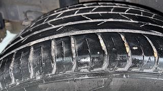 Used 2021 Hyundai Venue [2019-2022] SX 1.0  Turbo Petrol Manual tyres RIGHT REAR TYRE TREAD VIEW
