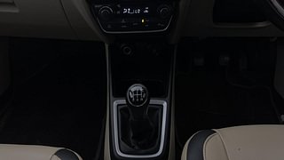 Used 2019 Maruti Suzuki Dzire [2017-2020] ZXI Petrol Manual interior GEAR  KNOB VIEW