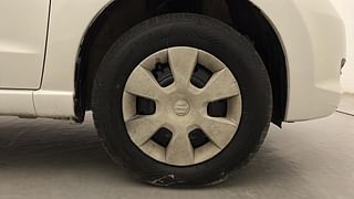 Used 2013 maruti-suzuki A-Star VXI AT Petrol Automatic tyres RIGHT FRONT TYRE RIM VIEW