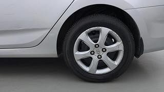 Used 2011 Hyundai Verna [2011-2015] Fluidic 1.6 VTVT EX Petrol Manual tyres LEFT REAR TYRE RIM VIEW