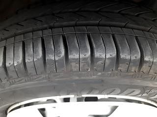 Used 2014 Honda Amaze [2013-2016] 1.2 E i-VTEC Petrol Manual tyres RIGHT FRONT TYRE TREAD VIEW