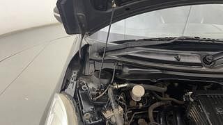 Used 2016 Maruti Suzuki Swift [2011-2017] ZXi Petrol Manual engine ENGINE RIGHT SIDE HINGE & APRON VIEW