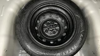 Used 2012 Hyundai Eon [2011-2018] Sportz Petrol Manual tyres SPARE TYRE VIEW