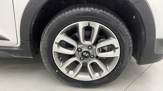 Used 2016 Hyundai i20 Active [2015-2020] 1.2 SX Petrol Manual tyres RIGHT FRONT TYRE RIM VIEW