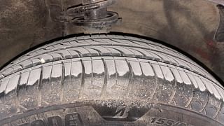 Used 2016 Maruti Suzuki Alto K10 [2014-2019] VXI AMT Petrol Automatic tyres RIGHT FRONT TYRE TREAD VIEW