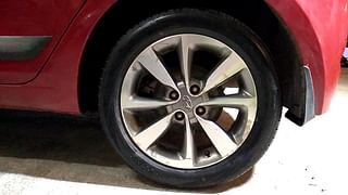 Used 2015 Hyundai Elite i20 [2014-2018] Asta 1.2 Petrol Manual tyres LEFT REAR TYRE RIM VIEW