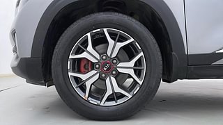 Used 2020 Kia Seltos GTX Plus DCT Petrol Automatic tyres LEFT FRONT TYRE RIM VIEW