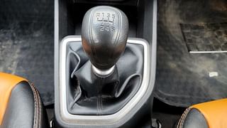 Used 2017 Hyundai Creta [2015-2018] 1.6 SX Plus Petrol Petrol Manual interior GEAR  KNOB VIEW