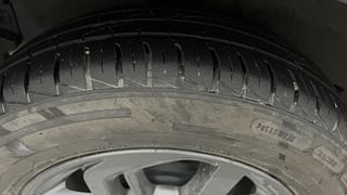 Used 2021 Hyundai Grand i10 Nios Sportz 1.2 Kappa VTVT Petrol Manual tyres RIGHT REAR TYRE TREAD VIEW