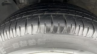 Used 2016 Hyundai Creta [2015-2018] 1.6 SX Plus Petrol Petrol Manual tyres LEFT FRONT TYRE TREAD VIEW