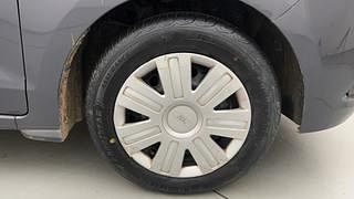 Used 2017 Ford Figo [2015-2019] Trend 1.2 Ti-VCT Petrol Manual tyres RIGHT FRONT TYRE RIM VIEW