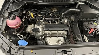 Used 2017 Volkswagen Polo [2015-2019] Comfortline 1.2L (P) Petrol Manual engine ENGINE RIGHT SIDE VIEW