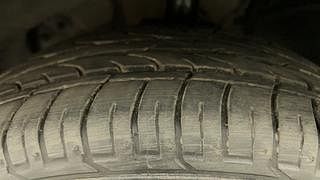 Used 2017 Renault Captur [2017-2020] RXT Diesel Diesel Manual tyres LEFT FRONT TYRE TREAD VIEW