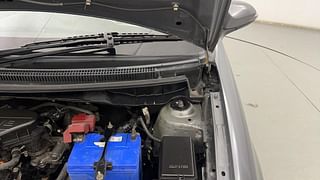 Used 2017 Toyota Etios Liva [2017-2020] V Petrol Manual engine ENGINE LEFT SIDE HINGE & APRON VIEW