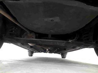 Used 2016 Renault Kwid [2015-2019] 1.0 RXT AMT Petrol Automatic extra REAR UNDERBODY VIEW (TAKEN FROM REAR)