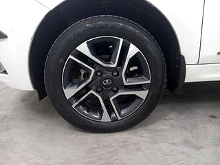 Used 2019 Tata Tiago [2018-2020] Revotron XZ Plus Petrol Manual tyres LEFT FRONT TYRE RIM VIEW