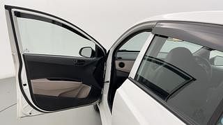 Used 2018 Hyundai Grand i10 [2017-2020] Magna 1.2 Kappa VTVT Petrol Manual interior LEFT FRONT DOOR OPEN VIEW