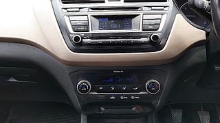 Used 2015 Hyundai Elite i20 [2018-2020] Sportz 1.4 CRDI Diesel Manual interior MUSIC SYSTEM & AC CONTROL VIEW