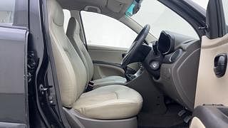 Used 2011 Hyundai i10 [2010-2016] Era Petrol Petrol Manual interior RIGHT SIDE FRONT DOOR CABIN VIEW
