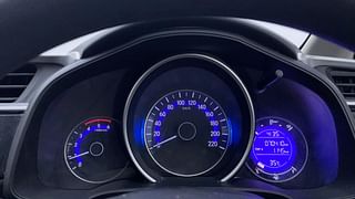 Used 2018 Honda WR-V [2017-2020] i-DTEC VX Diesel Manual interior CLUSTERMETER VIEW