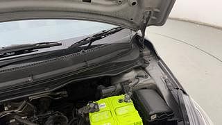 Used 2013 Hyundai i20 [2012-2014] Asta 1.2 Petrol Manual engine ENGINE LEFT SIDE HINGE & APRON VIEW