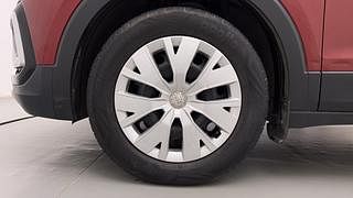 Used 2022 Volkswagen Taigun Comfortline 1.0 TSI MT Petrol Manual tyres LEFT FRONT TYRE RIM VIEW