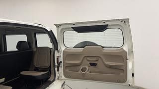 Used 2018 Mahindra TUV300 [2015-2020] T10 Diesel Manual interior DICKY DOOR OPEN VIEW