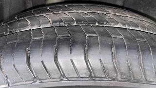 Used 2018 Ford Figo Aspire [2015-2019] Titanium 1.2 Ti-VCT Petrol Manual tyres RIGHT REAR TYRE TREAD VIEW