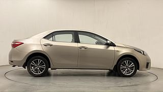 Used 2015 Toyota Corolla Altis [2014-2017] VL AT Petrol Petrol Automatic exterior RIGHT SIDE VIEW