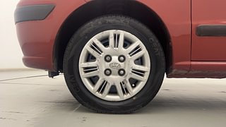 Used 2014 Hyundai Santro Xing [2007-2014] GLS Petrol Manual tyres LEFT FRONT TYRE RIM VIEW