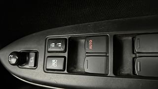 Used 2017 Maruti Suzuki Baleno [2015-2019] Delta Petrol Petrol Manual top_features Anti pinch power windows